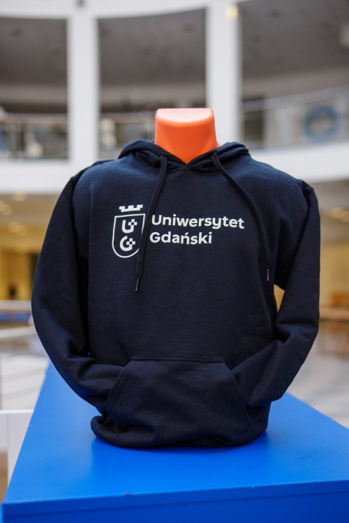 Bluza GILDAN Softstyle Midweight Hoodie BLACK (1).jpg